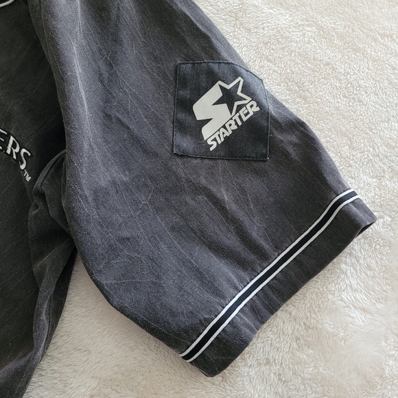 Vintage STARTER LA Oakland Las Vegas Raiders NFL 🏈 Acid Wash Baseball Jersey - Picture 4 of 10